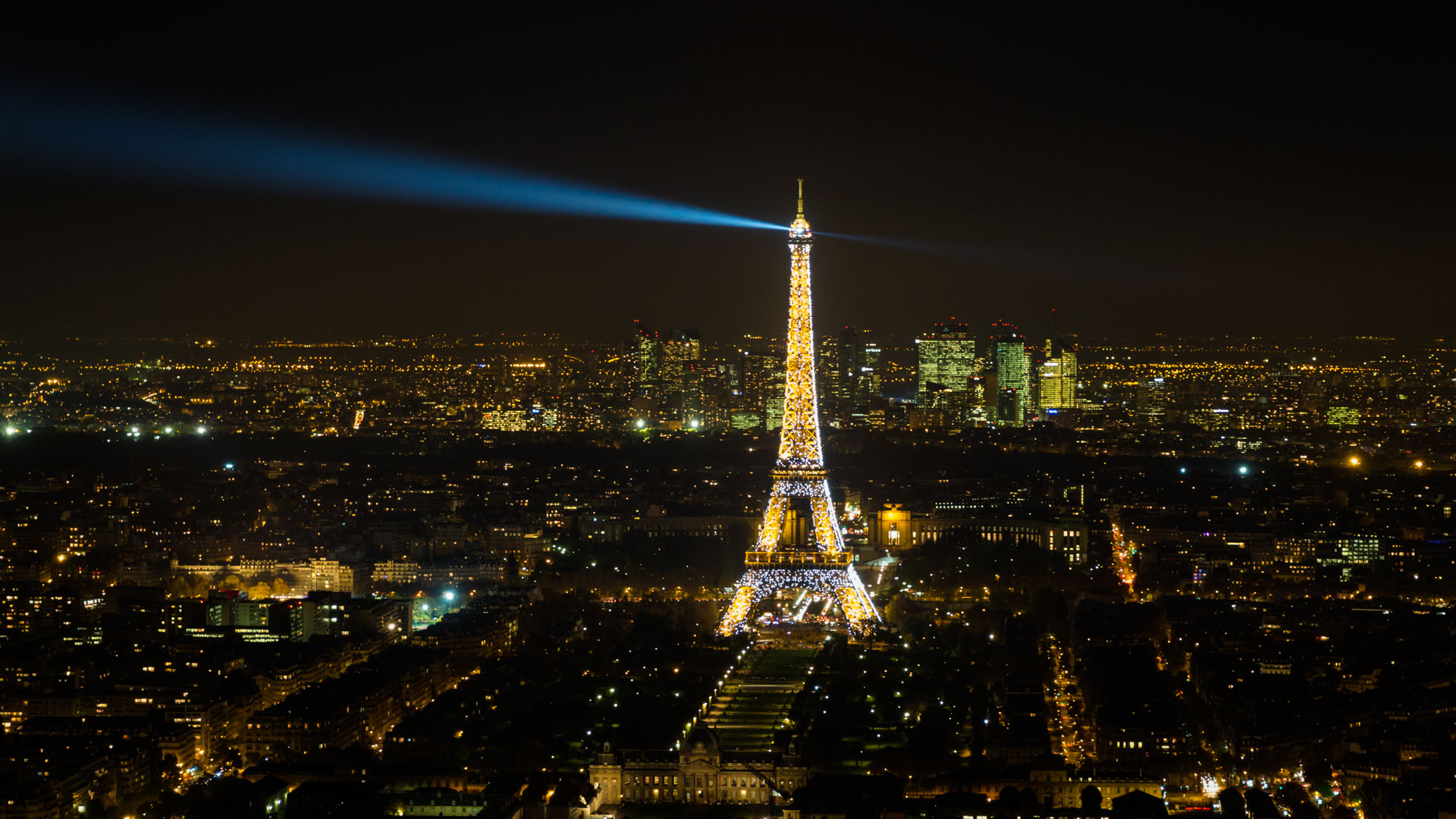 Paris - Montparnasse Tower | View to the Eiffel Tower